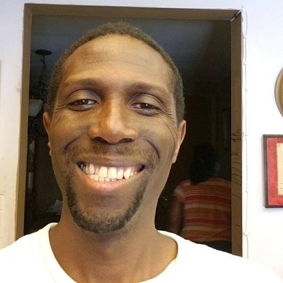 Meet your Posher, Gregory - Picture 1 of 1